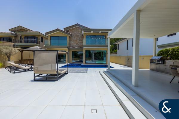 Exclusive - Large Plot - Lake and Skyline View - Upgraded